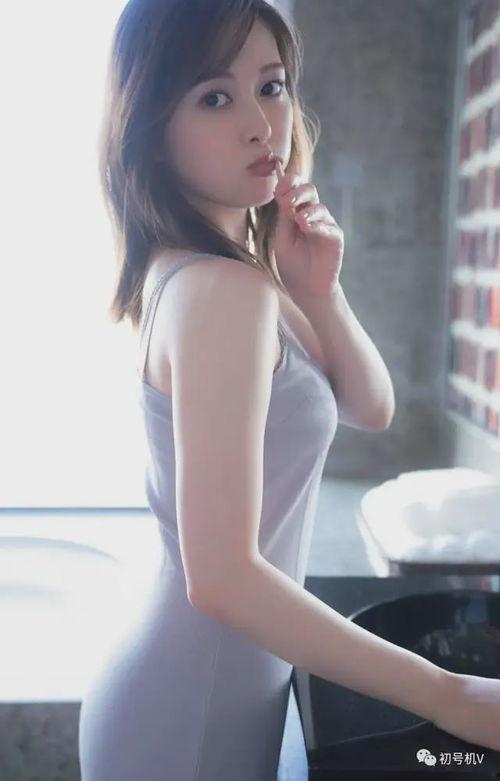 日韩嫩白美女图集视频网,清新颜值，惊艳时光