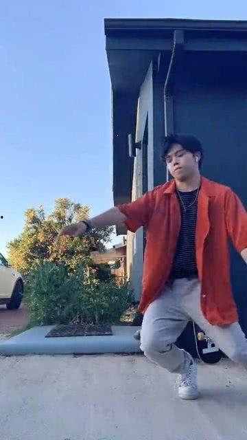 日韩男团小哥哥跳舞视频,日韩男团小哥哥们的动感舞姿大盘点